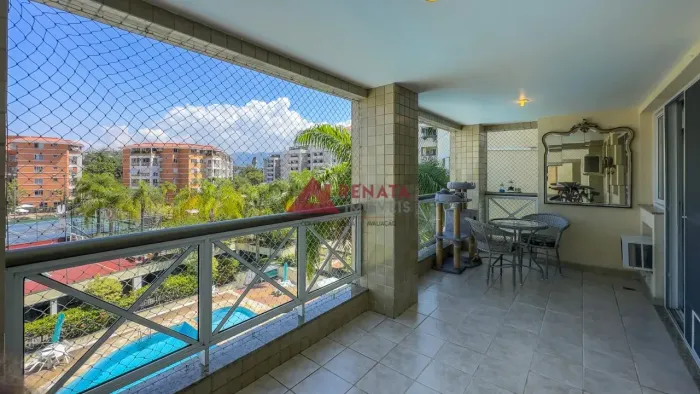 Apartamento à venda com 2 quartos na Barra da Tijuca/RJ