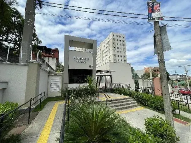Imóvel para venda possui 33 metros quadrados com 2 quartos em Jardim Fanganiello - São Pau