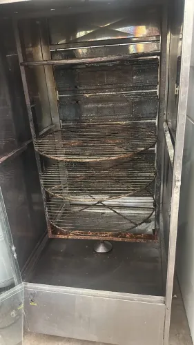 Máquina de assar frango 