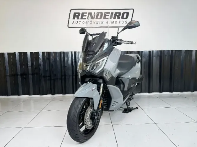Dafra JOYRIDE 300 ano 2025 com 6.000km 