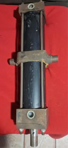 Cilindro pneumático 