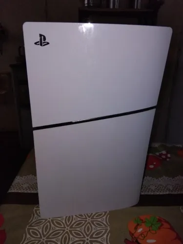 Play station 5, 1 tera, 1 ano de uso