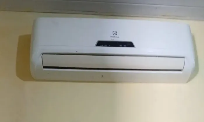 AR CONDICIONADO BRANCO ELECTROLUX