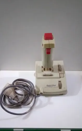 Joystick pc gamer retrô década 90