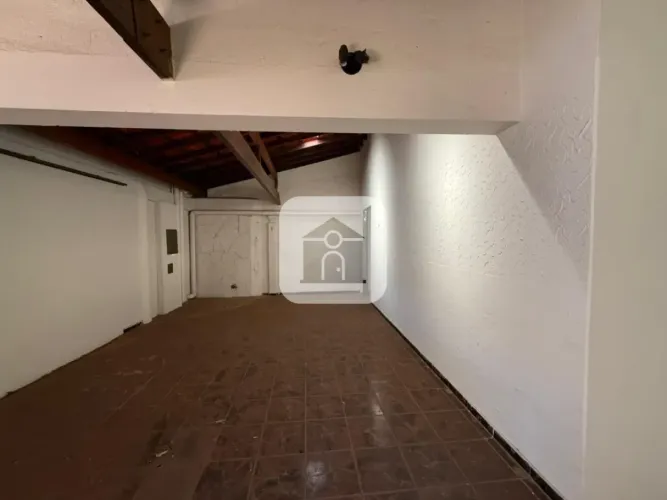 Casa para locação no bairro Santa Luzia