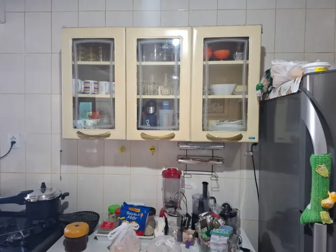 VENDO ARMARIO DE COZINHA-ITATIAIA