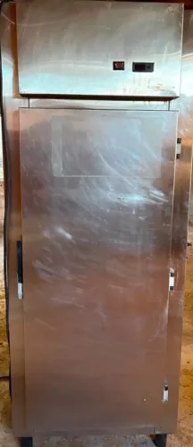 Freezer vertical porta dupla inox seminovo 220v Cozinha Industrial