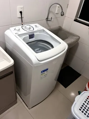 Maquina de lavar Electrolux 8.5kg,