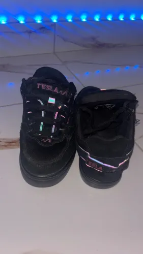 TÊNIS TESLA-37