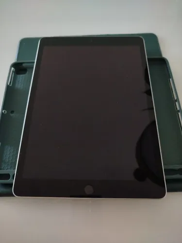 iPad 9