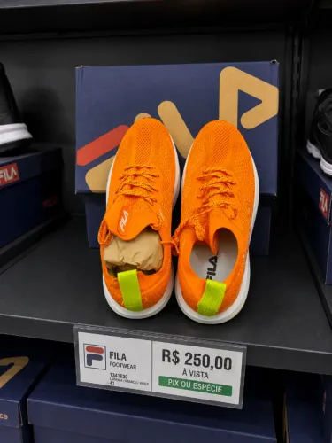 Tênis original Men Shoes Fila Inclusion, NOVO E NA CAIXA.