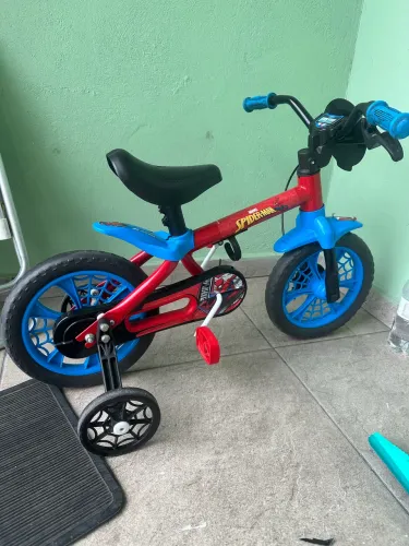Bicicleta Infantil Aro 12 Homem Aranha Nathor Spider-man Cor Vermelho Azul e Preto