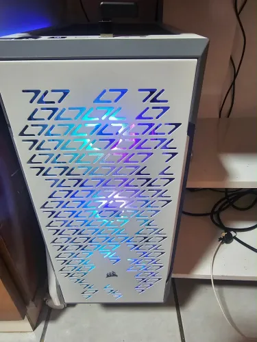 PC Gamer Corsair RTX 5060 TI Ryzen 5500x3d
