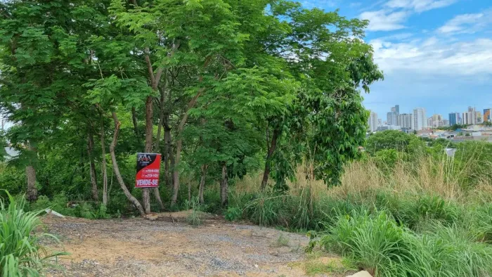 Vendo terreno proximo ao shopping pantanal centro politico