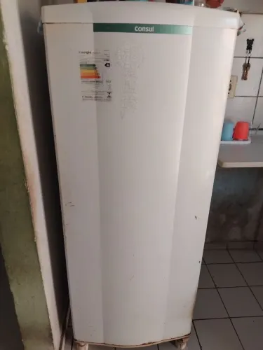 Geladeira(Não fazemos entrega)