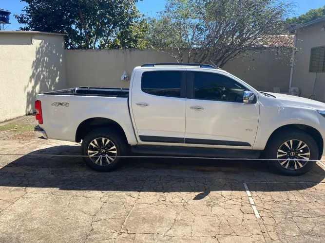 Chevrolet S10 Pick-up LTZ 2.5 Flex 4X4 CD Aut. 2019
