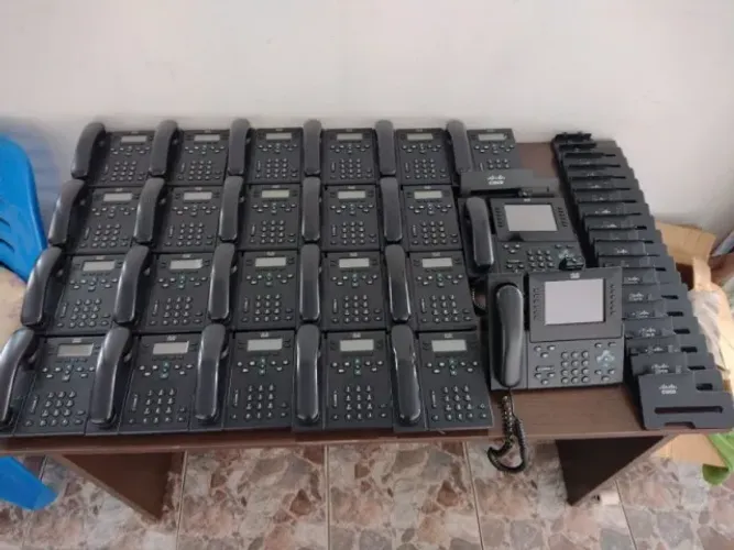 Telefone IP 6945 Cisco - modelo: CP-6945-C-K9