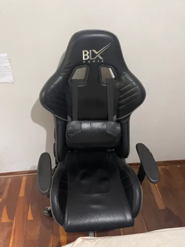Cadeira Gamer BLX  - Alta qualidade Usada 