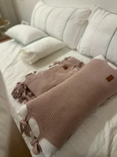 Kit Berço Tricot Rosa Velho + Almofada Decorativa | Excelente Estado