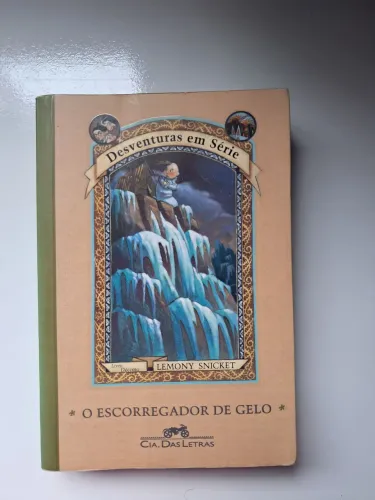 Livro O escorregador de gelo - Desventuras em série