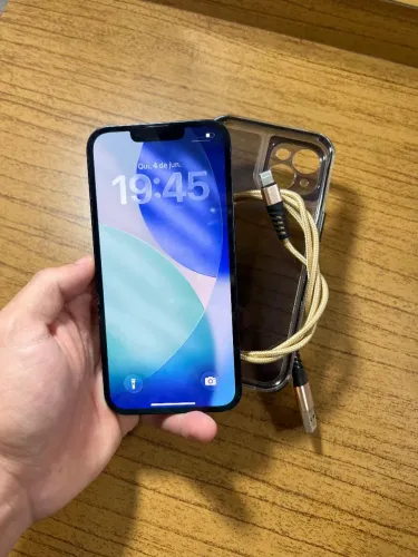 iPhone 13 128GB - Excelente Estado
