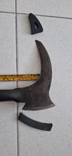 Machado De Foice Para Corte E Derrubada. Ferramenta De Jardim 2 Em 1 Com Cabo.