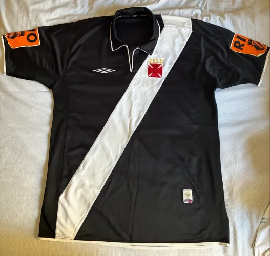 Camisa Vasco da Gama 2004 Umbro - Rara Com Patch Prefeitura Do Rio