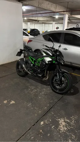 Z900 2025/26