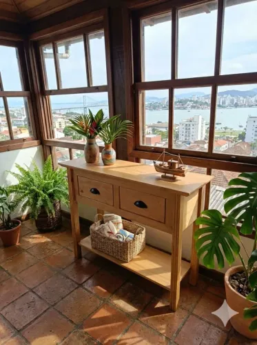 APARADOR DE PINUS TRATADO COM ACABAMENTO NA CERA