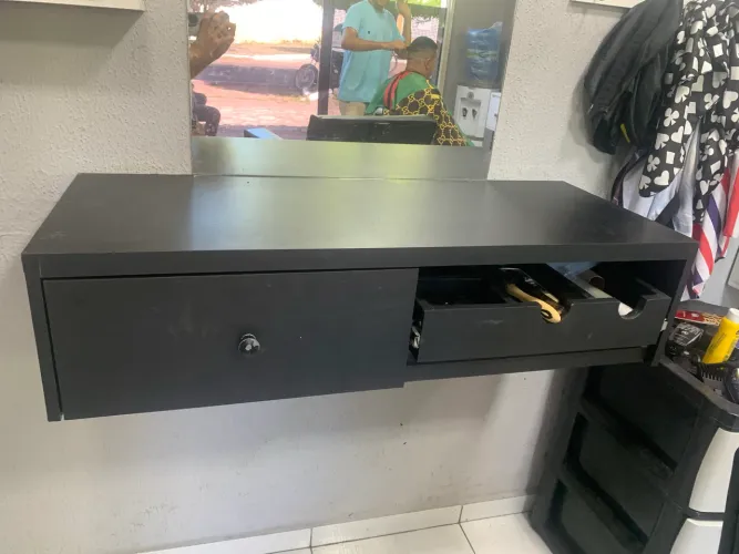 Bancada completa de barbearia espelho + bancada + cadeira 