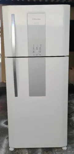 Geladeira. Eletrolux. Frost Free. 550L. 110v