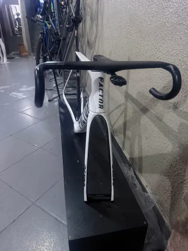 Quadro tamanho 54, FACTOR OSTRO, OEM