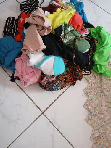 Lote roupas novas p m