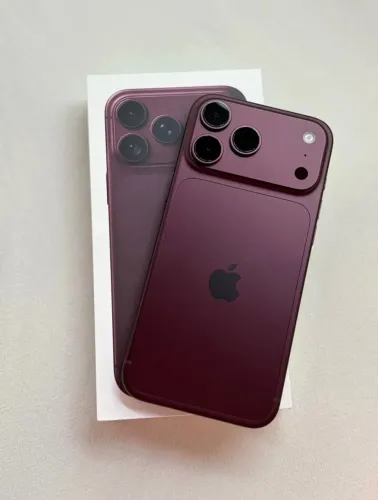 iPhone 18 pro Max 256 GB BORDÔ Bateria 100%. Brasileiro com Nota FISCAL