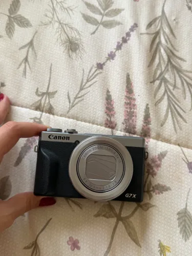 CANON G7x III 