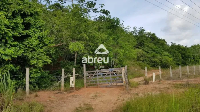 Imóveis Residenciais Fazenda em Aréz