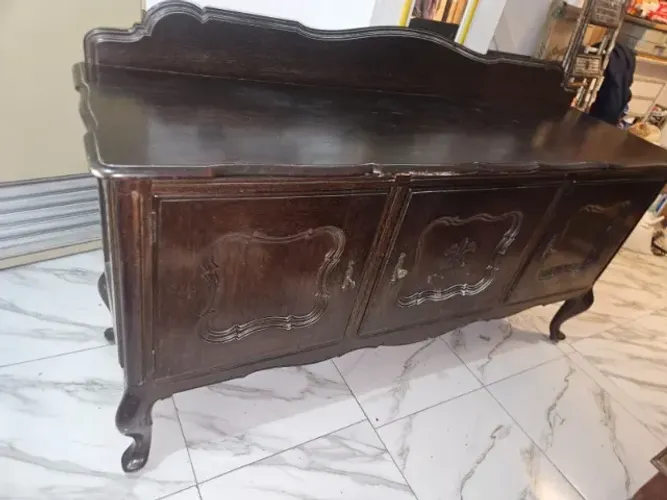 Buffet em madeira de sucupira 