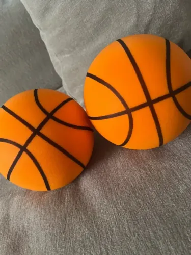 Bola de Basquete Silenciosa 21cm em Espuma para Uso Indoor