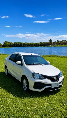 Toyota Etios X Plus Sedan 1.5 Flex 16V 4P Mec. 2019