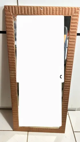 Vendo espelho por 40$ (não faço estrega) ótimo estado!!