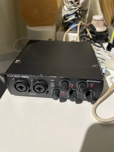 Interface de Áudio
