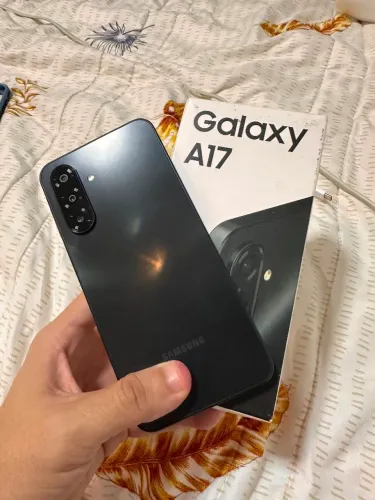 A17 256g/ 8 de ram com 2 meses de uso