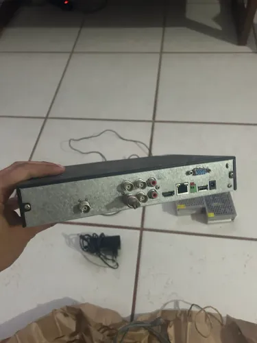 DVR Intelbras 4 canais