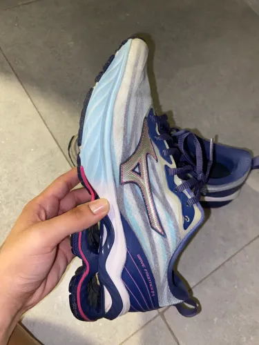 Tênis Mizuno Frontier 38