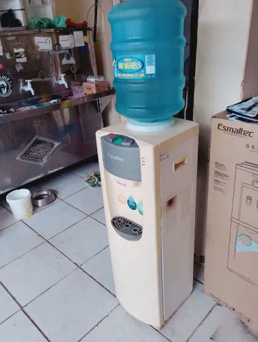 3em1'GELÁGUA Água QUENTE_GELADA e Frigobar
