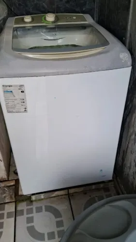 Vende-se máquina de lavar Consul