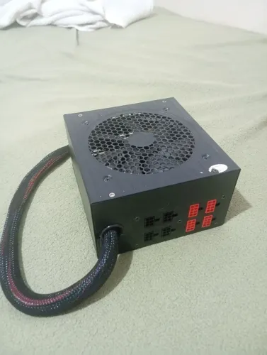 Fonte ATX bluecase 600w ( com defeito )