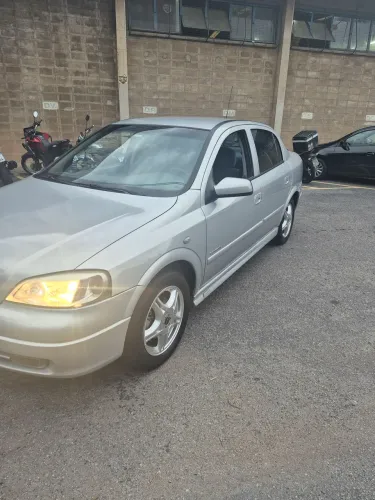 Chevrolet Astra Sedan 2.0/cd/ Expres.gls 2.0 8V 4P 2002