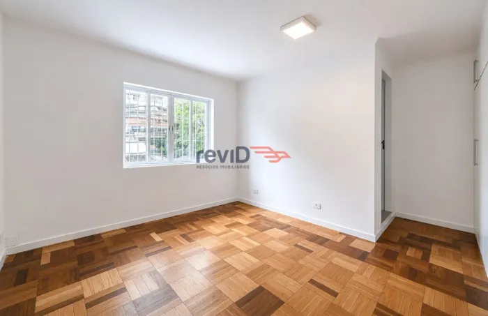 Casa - Vila Cordeiro - 250m2 - 05 dorms - quintal amplo - pacote de locação: R$ 6.268,00
