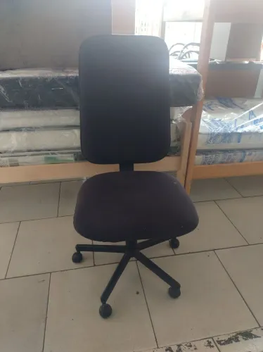 Cadeira de escritório com rodinhas